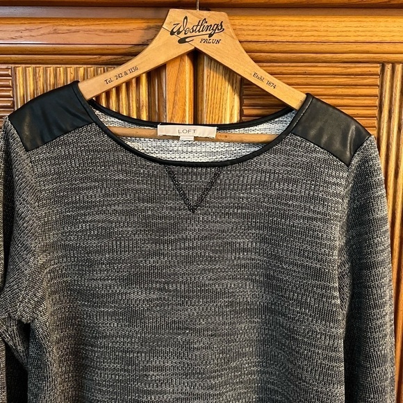 Loft Ann Taylor Sweater Dress Women’s Grey Black Medium Knit - Picture 2 of 3